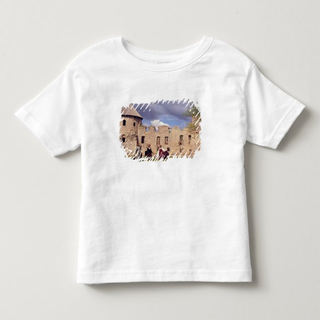Lettiska flickor i traditionell klänning, sjunger tee shirt (Framsida)