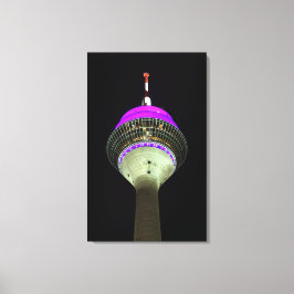 Leuchtender Düsseldorfer Rheinturm bei Nacht Canvastryck