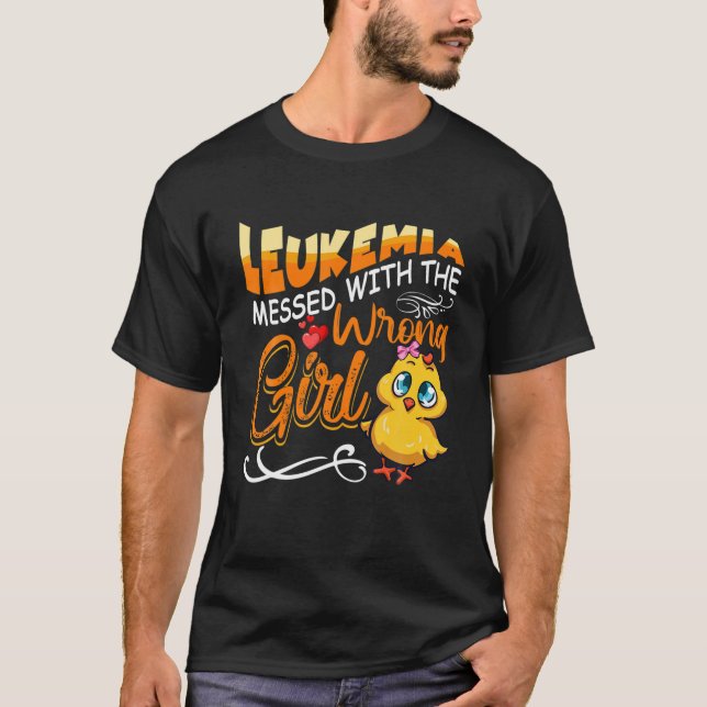 Leukemia Messed With The Wrong Girl Chick Awarenes T Shirt (Framsida)