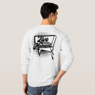 Lev i Moment T Shirt