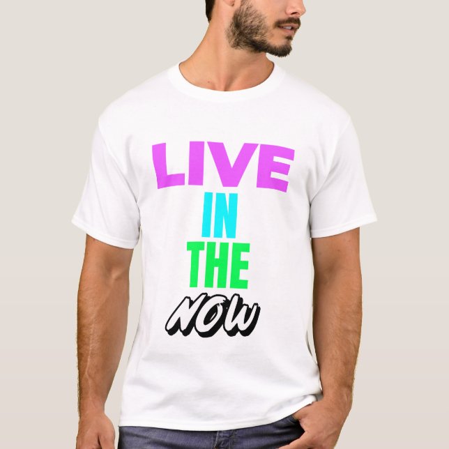 Lev nu t shirt (Framsida)