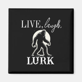 Lev, Skratta, Lurka Magnet
