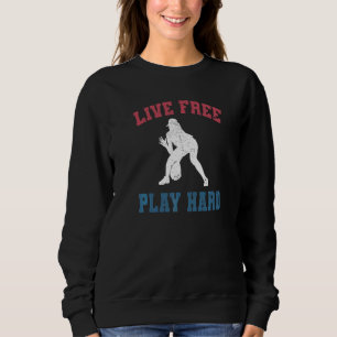 Leva Fritt Spela Hårt Softboll Skämtspelare Grafik T Shirt