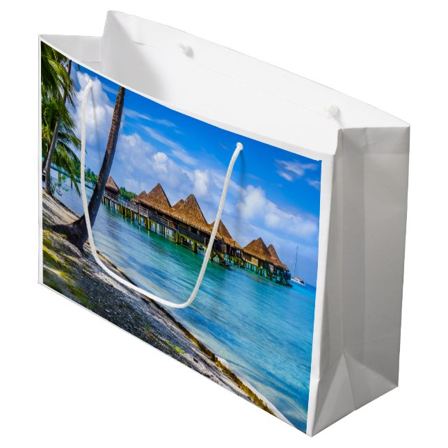 Leva vid vatten (Framsidan Vinklad)