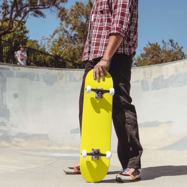 levande gul skateboard har en ren (Utomhus 2)