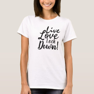 Levande Kärlek-lås ner! T Shirt
