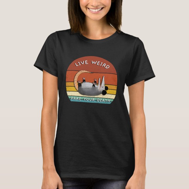 Levande Konstig Possum Opossum Puns Sunset Fake Yo T Shirt (Framsida)