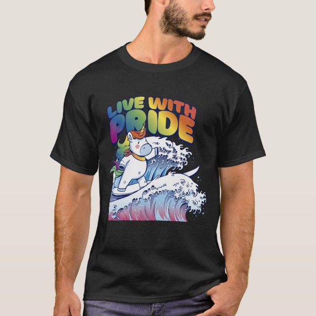 Levande med Pride Unicorn Surfing T Shirt (Framsida)