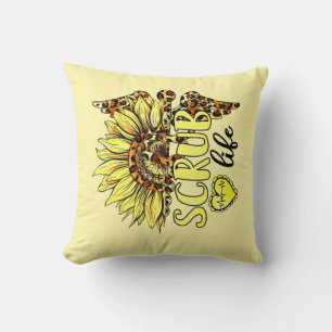 Levande SCrub Life Nurse Solros Leopard Nurs Kudde