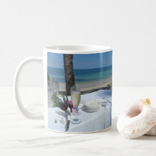 Levande skratt, kärlekmugg med det romantiska kaffemugg