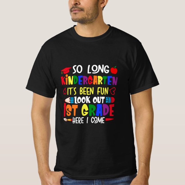 Leve Kindergarten First Klass Lärare T Shirt (Framsida)