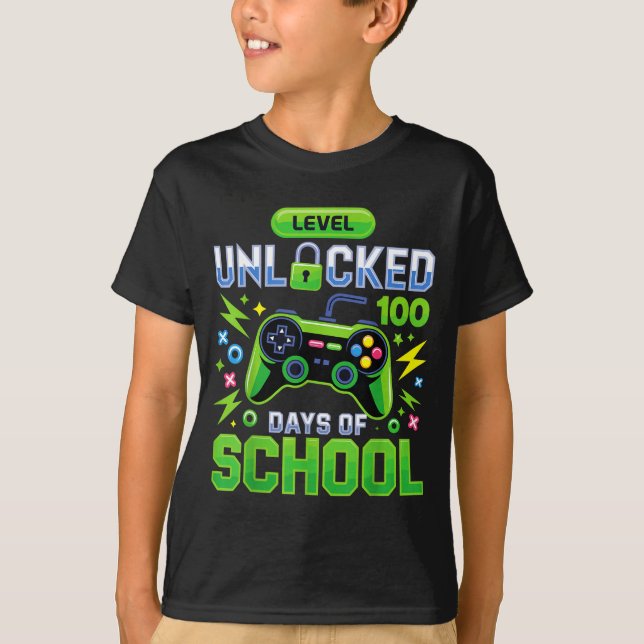 Level 100 Days Of School Unlocked Funny Video Game T Shirt (Framsida)