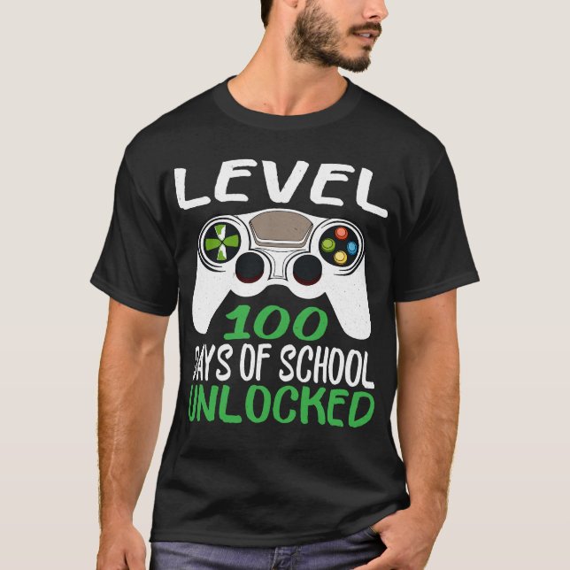 Level 100 Days Of School Unlocked T-Shirt (Framsida)