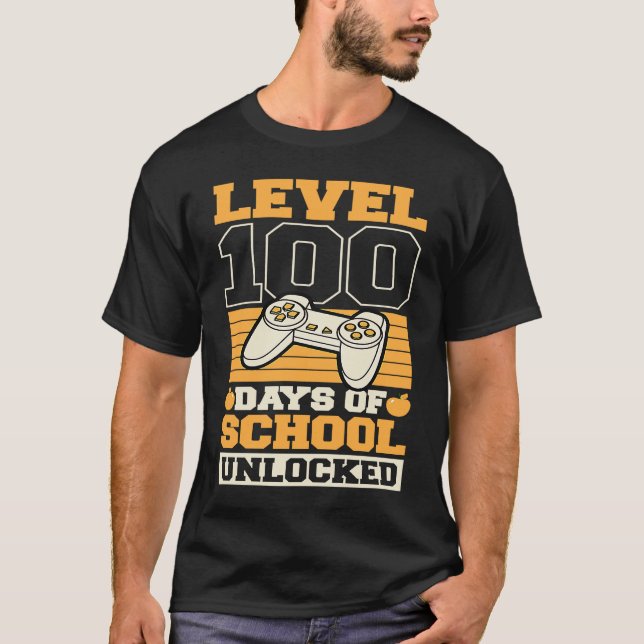 Level 100 Days of School Unlocked Video Games Game T Shirt (Framsida)