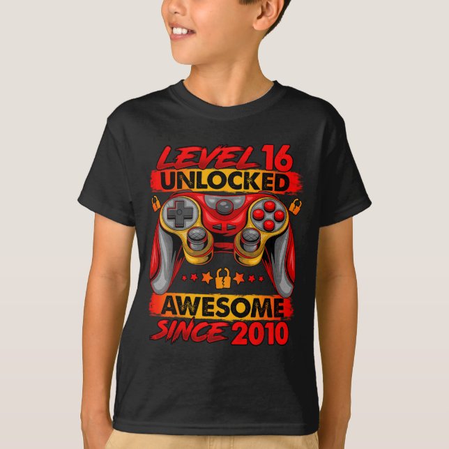 Level 16 Unlocked 16 Year Old Boys 16th Birthday B T Shirt (Framsida)