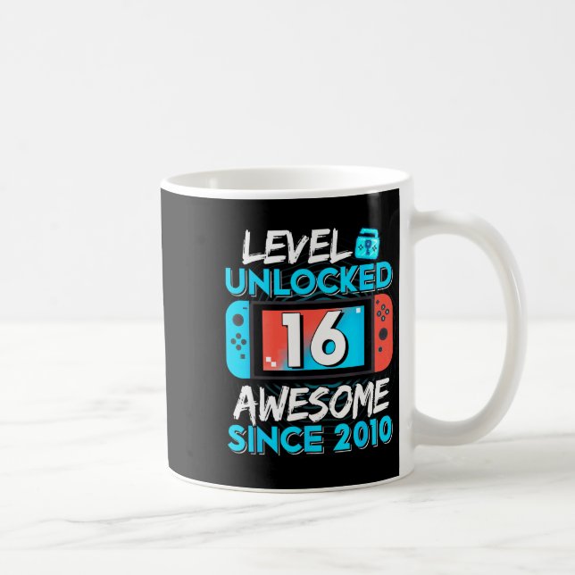 Level 16 Unlocked Awesome Since 2010 16th Birthday Kaffemugg (Höger)