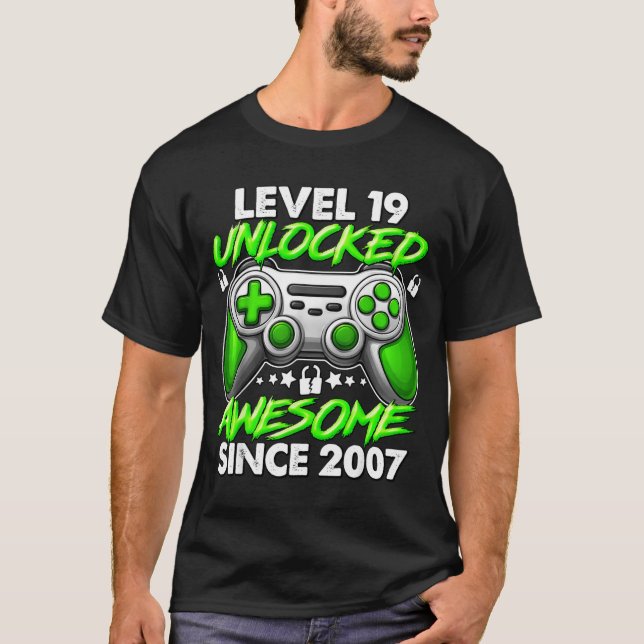 Level 19 Unlocked 19 Year Old Boys 19th Birthday B T Shirt (Framsida)