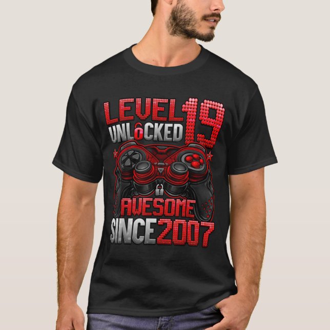 Level 19 Unlocked 19 Year Old Boys 19th Birthday B T Shirt (Framsida)