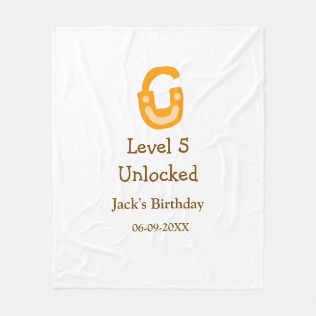 Level 5 unlocked lock orange brown happy birthday  fleecefilt (Framsidan)