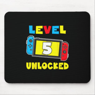 Level 5 Upplåst 5-års födelsedags tröja TV-spel 5 Musmatta