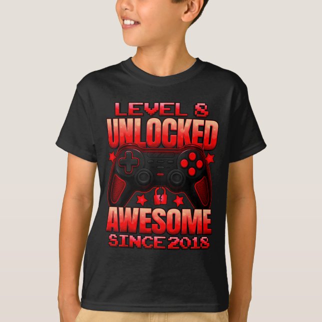 Level 8 Unlocked 8 Year Old For Boys 8th Birthday  T Shirt (Framsida)