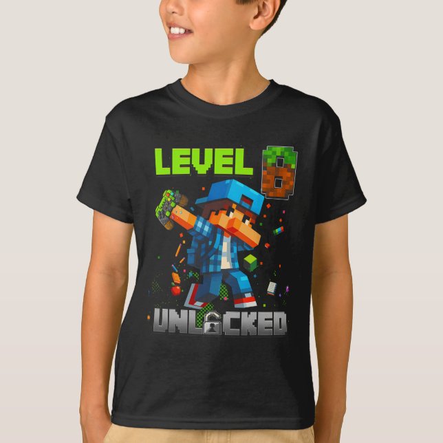 Level 8 Unlocked Funy Birthday Boy Pixel Gamer 8th T Shirt (Framsida)