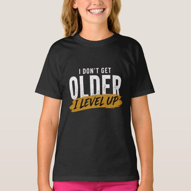 Level Up Födelsedag Tonåring Grafisk T-Shirt (Framsida)