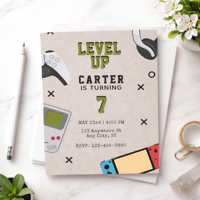Level Up Gamer Födelsedag Inbjudningar (Skapare uppladdad)
