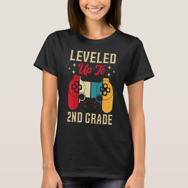 Leveled Up To 2nd Grade Gamer Back To School First T Shirt (Framsida)