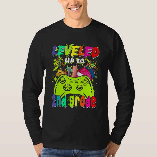 Leveled Up To 2nd Grade Gamer Back To School First T Shirt (Framsida)