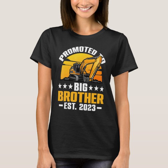 Leveled Up To Big Brother 2023  Promoted To Big Br T Shirt (Framsida)