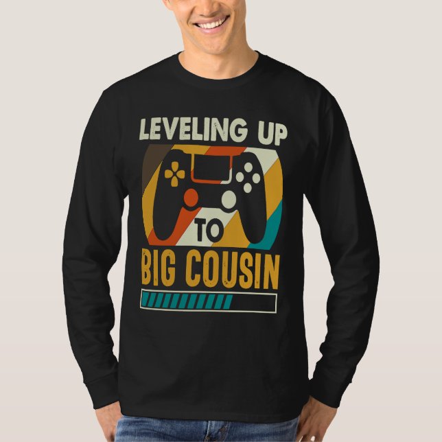 Leveling Up To Big Cousin Baby Announcement Player T Shirt (Framsida)
