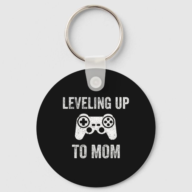 Leveling Up To Mom Shirt For Expecting Mother  Nyckelring (Framsida)