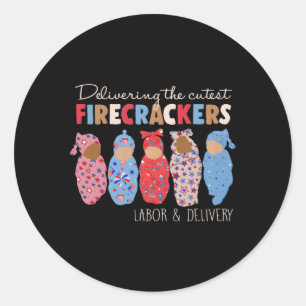 Levererar St. Firecrackers Ld Nurse 4:e juli Runt Klistermärke
