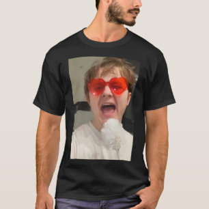 Lewis Capaldi - Heart Sunglasses Essential T Shirt