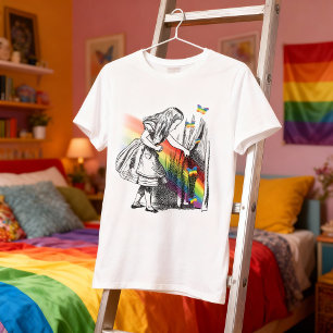 LGBT Alice i underlandets Vintage T Shirt