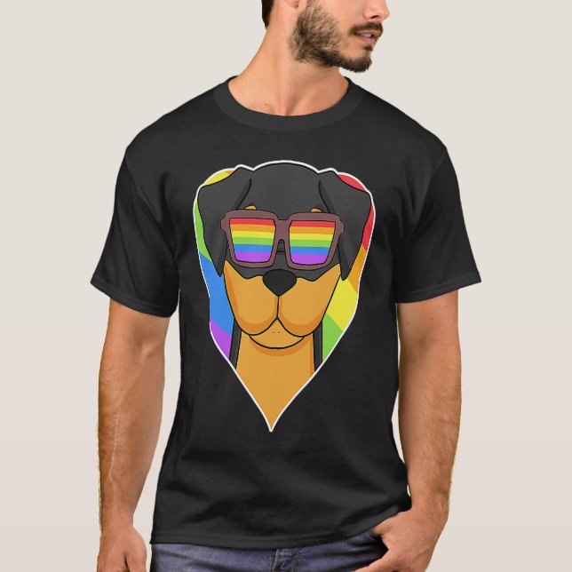 LGBT Heart Love Gay Pride Rainbow Animal Rottweile T Shirt (Framsida)
