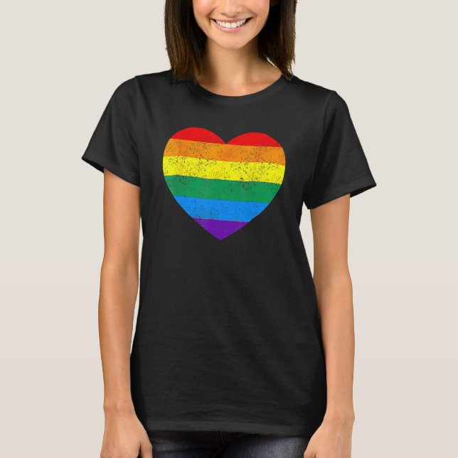 LGBT Heart Rainbow Flag Gay Les Pride Support LGBT T Shirt (Framsida)