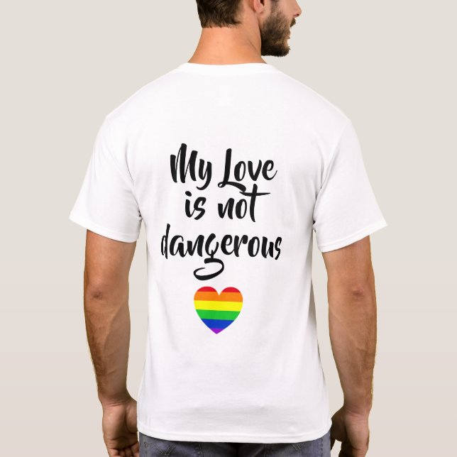 #LGBT #kärlek #pride #gay #lesbisk #parad T Shirt (Baksida)