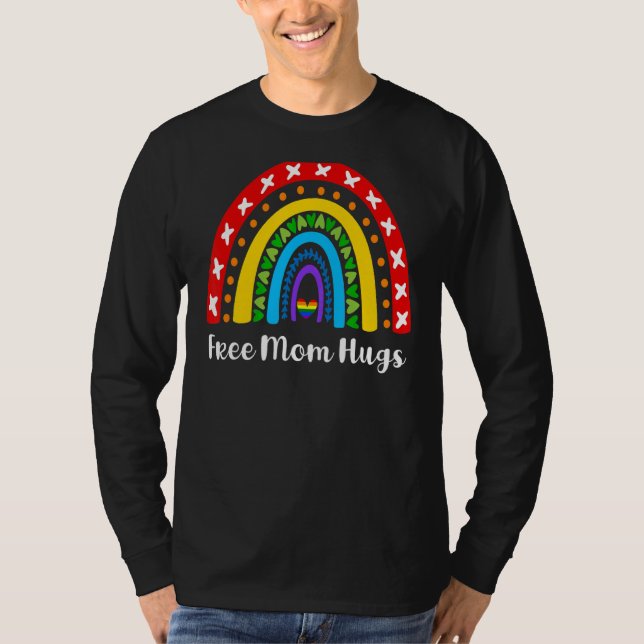 Lgbt Rainbow Heart Free Mamma Hugs T Shirt (Framsida)
