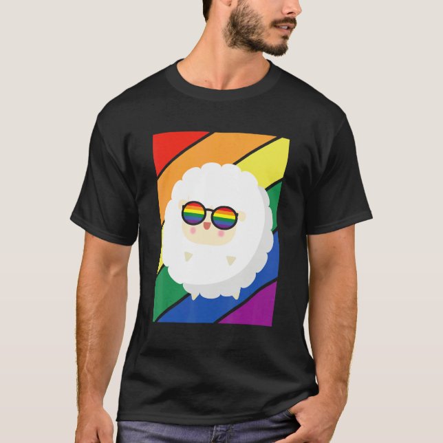 LGBTQ Flag Gay Pride Month Rainbow Sheep With LGBT T Shirt (Framsida)