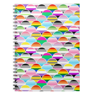 LGBTQIA+ Queer Scalloped Pride Flag Fans Anteckningsbok