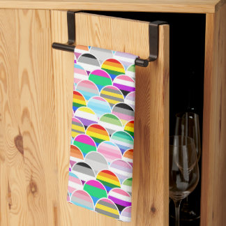 LGBTQIA+ Queer Scalloped Pride Flag Fans Kökshandduk