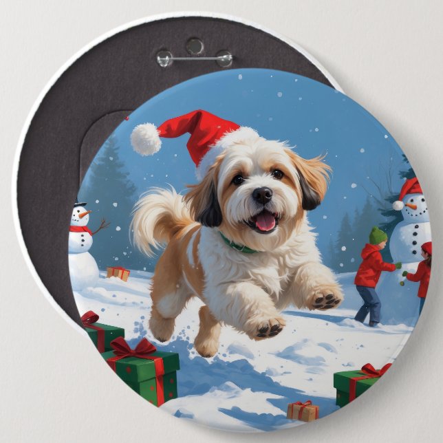 Lhasa Apso springar i snö med julhatt Knapp (Framsida & baksida)