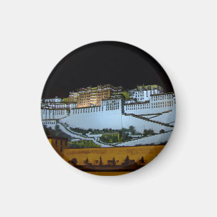 Lhasa & Potala Palace på natten, Tibet (Himalaya) Magnet