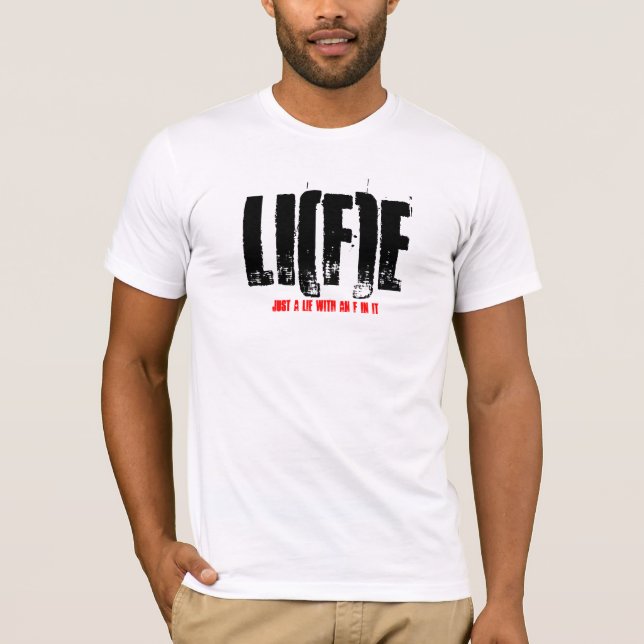 LI (f) E, precis en ljuga med ett F i det T-shirt (Framsida)