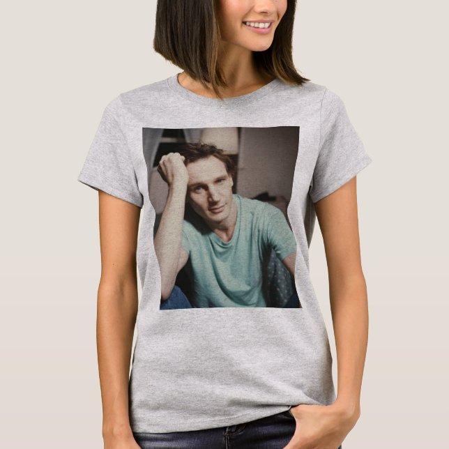liam neeson young t shirt (Framsida)