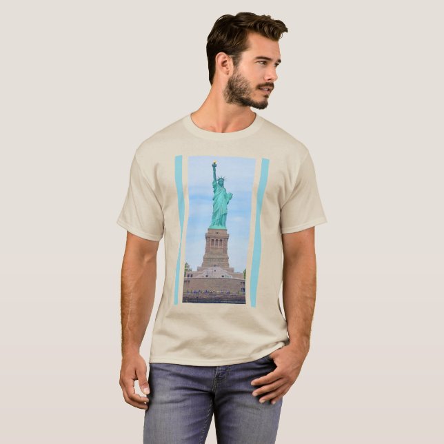 Liberty Enlightening the World Lazarus Poem T Shirt (Hel framsida)