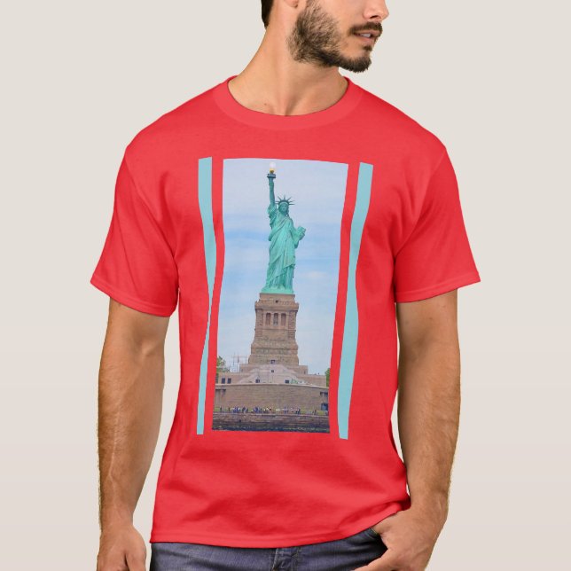 Liberty Enlightening the World Lazarus Poem T Shirt (Framsida)