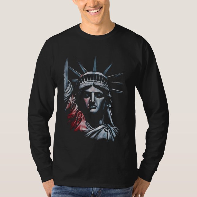 Liberty Glow: Monochromatic Red, White och Blue T Shirt (Framsida)
